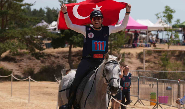 Oğuz Alper Öktem, milli sporcu oluyor