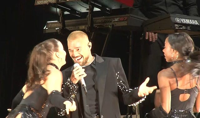 Ricky Martin 15 yıl aradan sonra İstanbul sahnesinde