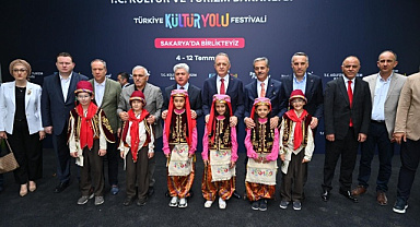 Sakarya'da kültür şöleni başladı! 186 etkinlikle 9 gün boyunca festival heyecanı