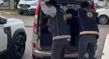Sakarya'da durdurulan araçta 9 düzensiz göçmen yakalandı: Sürücü tutuklandı