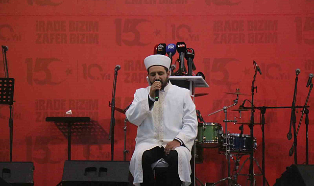 Sakaryalılar, hain darbe girişiminin 10. yılında yeniden tek yürek oldu