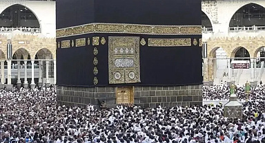 Suudi Arabistan'dan umre vizesinde yeni dönem! 1 yıllık çok girişli sistem başladı