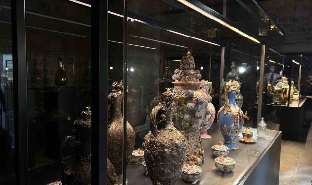 Topkapı Sarayı'nda Şerbethane 452 eserle ziyaretçilerine kapılarını açtı