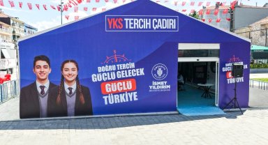Ümraniye Belediyesi'nden YKS adaylarına ücretsiz tercih danışmanlığı desteği
