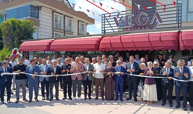 Vega Artisan görkemli törenle kapılarını açtı