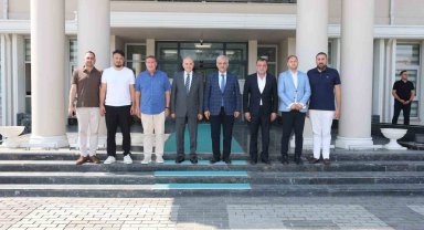 Yeni yönetim çalışmalara başladı