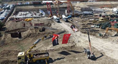 17 Ağustos depreminin sene-i devriyesinde Arnavutköy'de yeni konutların temeli atıldı