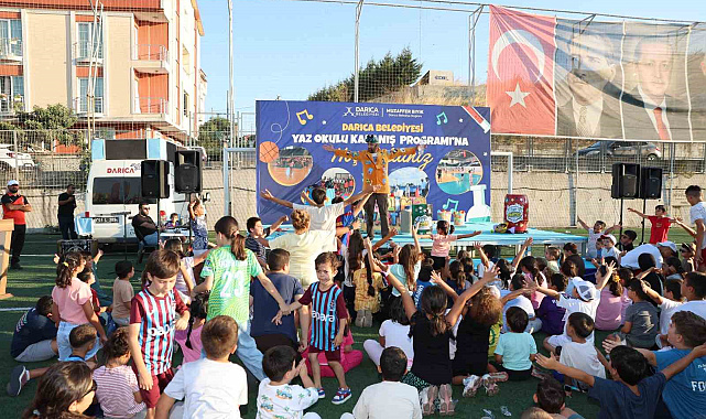 3 bin 300 çocuk 12 farklı branşta sporla dolu yaz geçirdi