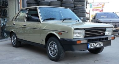 40 yıldır açmadığı kaseti ve hayalini kurduğu 1987 model otomobili hayranı olduğu Cengiz Kurtoğlu'yla buluşturdu
