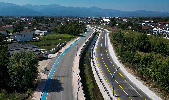 Akyazı trafiğini rahatlatacak projede ikinci etap bitti