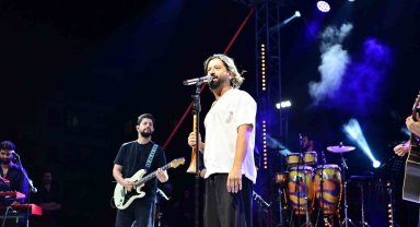 Bahçelievler Yaz Festivali'nde Koray Avcı rüzgarı