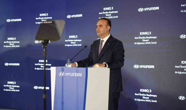 Bakan Kacır: "İhracatımızı 36 milyar dolardan 278 milyar dolara çıkardık"