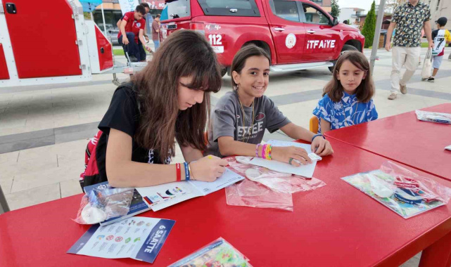 Başiskele'de gençlere yönelik afet farkındalık programı düzenlendi