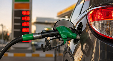 Benzin alacaklar dikkat! Peş peşe ikinci zam geliyor: Litre fiyatı yine artacak