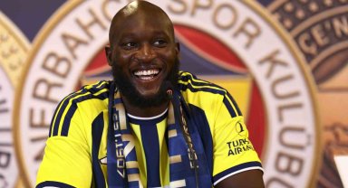 Fenerbahçe'de Romelu Lukaku için imza töreni düzenlendi