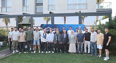 Gebze Belediyesi Voleybol Takımı yeni sezona hazır