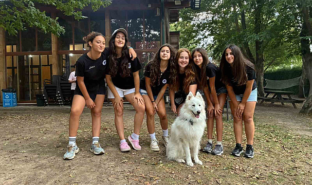 Gençler Macera Park'ta kamp ateşinde buluştu