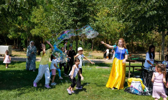 İzmit ve Gebze'de çocukları buluşturan etkinlik: Aileler de eğlenceye ortak oldu