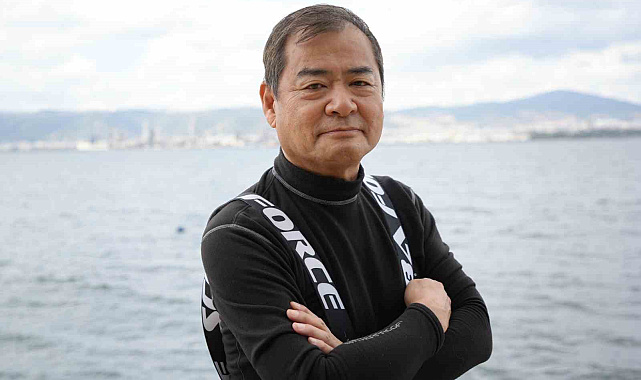 Japon mimar Yoshinori Moriwaki 17 Ağustos depreminin izlerini su altında inceledi