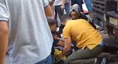 Küçükçekmece'de hafriyat kamyonunun çarptığı yaya ağır yaralandı