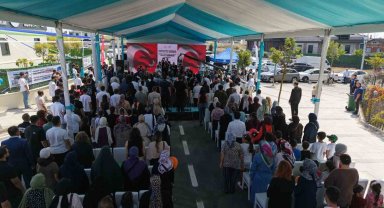 Milli Eğitim Bakanı Yusuf Tekin: "Kim olursa olsun bir eğitim kurumu yapmak istiyorsa anayasal olarak bizimle beraber çalışmak zorundadır"
