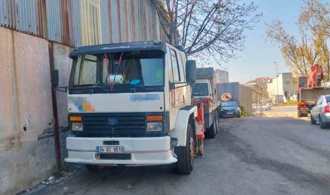Pendik'te ters yönde vinç kullanan sürücüye 20 bin TL ceza