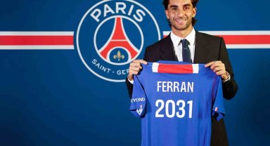 PSG, Ferran Torres'i kadrosuna kattı