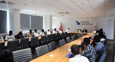 Ruanda Müftüsü Rektör Sözbir ile görüştü