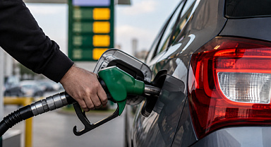 Sakarya’da motorine 2,92 TL zam: Litre fiyatı 83 TL’yi aştı