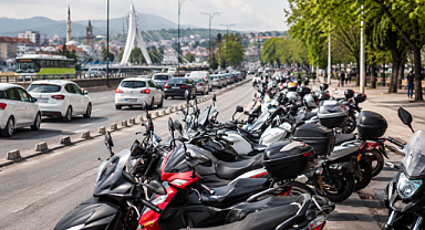 SAKARYA’DA MOTOSİKLET PATLAMASI: HER 3 YENİ ARAÇTAN 2’Sİ MOTOSİKLET