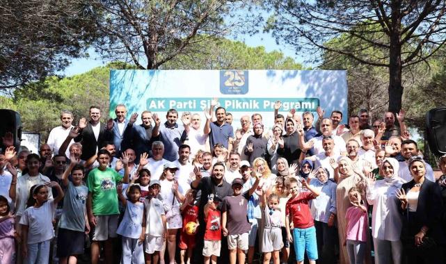 Şile Belediye Başkanvekili Terzi teşkilat pikniğinde AK Partililerle bir araya geldi