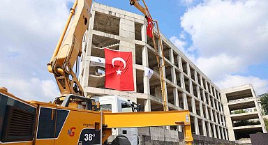 Spor Bilimleri Fakültesi'nin inşaat çalışmalarına yeniden başlandı