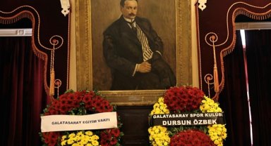 Tevfik Fikret, vefatının 111. yıl dönümünde Galatasaray Lisesi'nde anıldı
