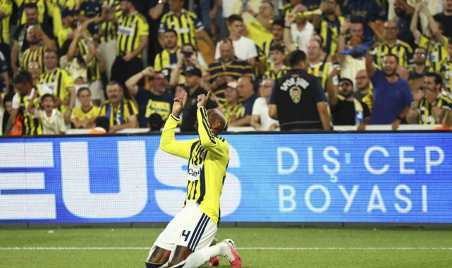 UEFA Şampiyonlar Ligi: Fenerbahçe: 1 - Sturm Graz: 0