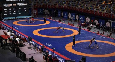 Uluslararası güreş turnuvasında Türk sporcular 27 madalya kazandı