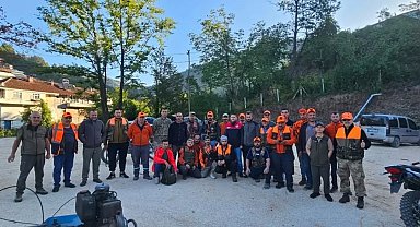 Yığılca'da yaban domuzu sürek avı düzenlendi