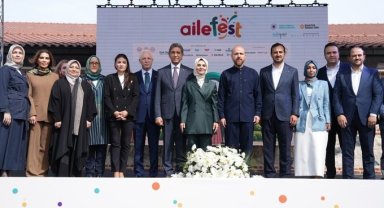 Bakan Göktaş'tan Aile Festivali'nde "ekransız zaman" çağrısı