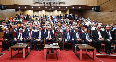 BAŞKAN ALEMDAR SAKARYA’NIN YENİ PROJELERİNİ AÇIKLADI: “HER GÜN YENİ BİR YATIRIMA HAZIRLANIYORUZ”