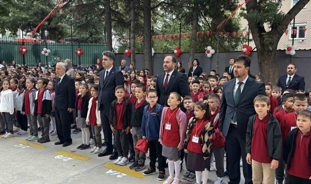 Bolu'da 2026-2027 eğitim-öğretim yılı ilk ders ziliyle başladı