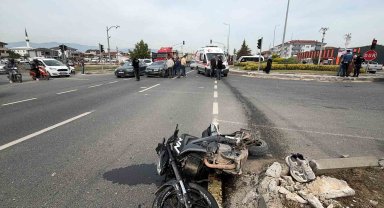Düzce'de feci kaza: 2'si ağır 3 yaralı