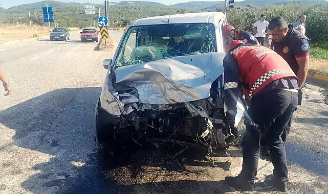 GEYVE-TARAKLI YOLUNDA FECİ KAZA: 2’Sİ ÇOCUK 6 YARALI!