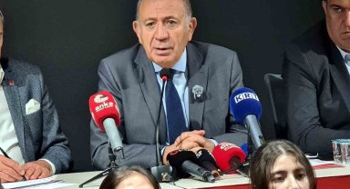Gürsel Tekin: "Önümüzdeki günlerde partimizin Genel Başkanı, Genel Merkezi yeniden bir yapılanma konusunda kararını verecektir"