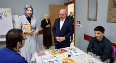 Hem üretiyor hem sosyalleşiyorlar