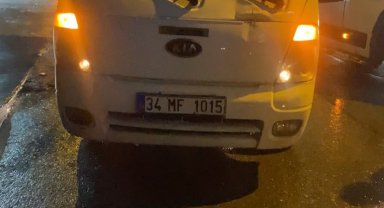 İETT otobüsünün önünü kesti, dakikalarca yol vermedi