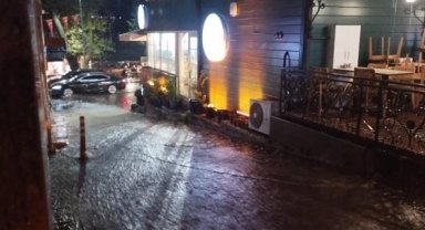 İstanbul'da sağanak yağış etkili oluyor