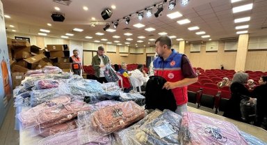 Kağıthane Belediyesi'nden öğrencilere çanta ve kırtasiye desteği