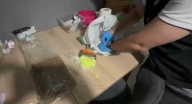 Kocaeli'de zehir tacirlerine operasyon: Skank, kokain ve ecstasy ele geçirildi