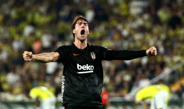 Marsilya'nın eski teknik direktörü Casoni'den, Beşiktaş'ın hücum hattına övgü!