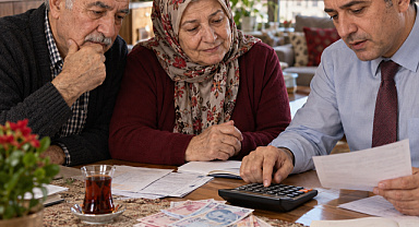 MEMUR VE EMEKLİ ZAMMI İÇİN 4 FARKLI SENARYO: İŞTE YENİ MAAŞ HESAPLARI