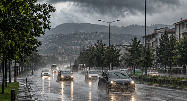 SAKARYA’DA 3 İLÇE İÇİN SARI KODLU ALARM: KUVVETLİ SAĞANAK GELİYOR!